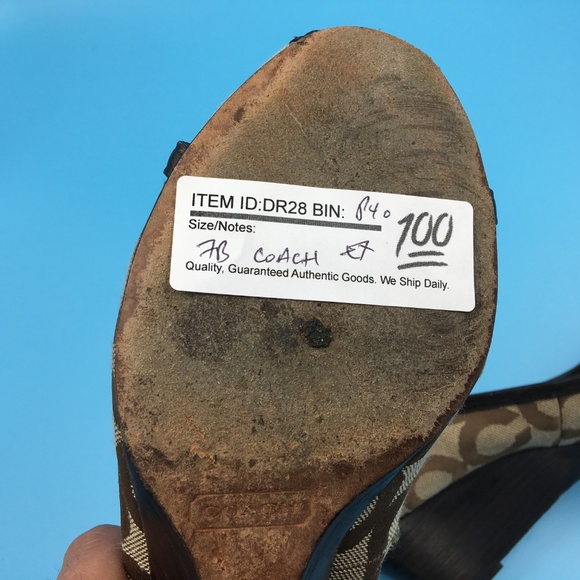 Coach Womens Brown Tan Gold Buckle Wedges Sz 7 - Picture 8 of 8